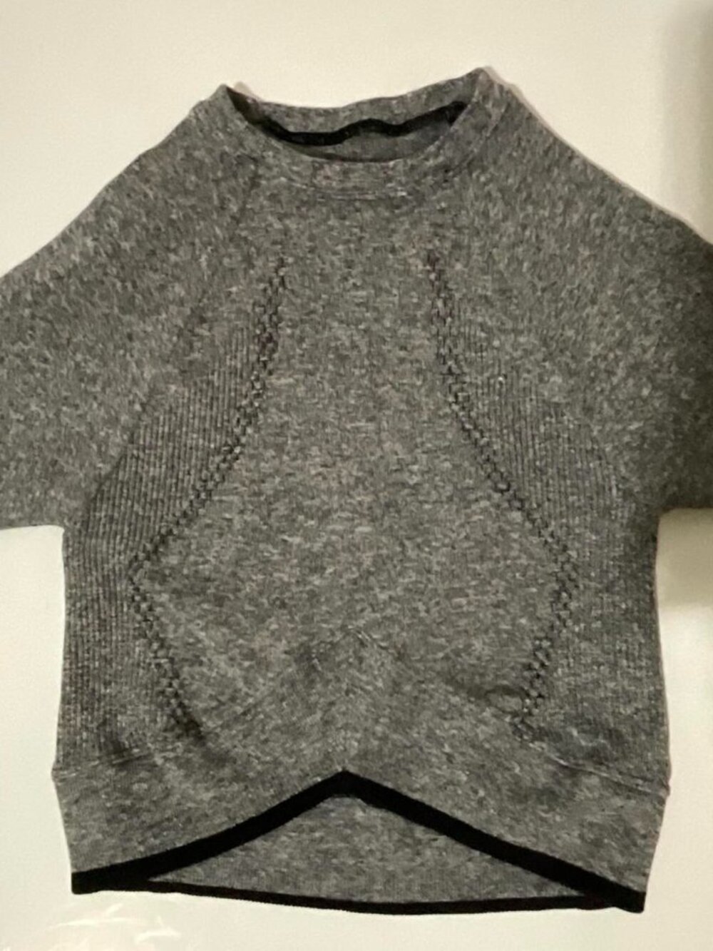 Joja Heather Gray Cropped Seamless Workout Top Size Small Athleisure
